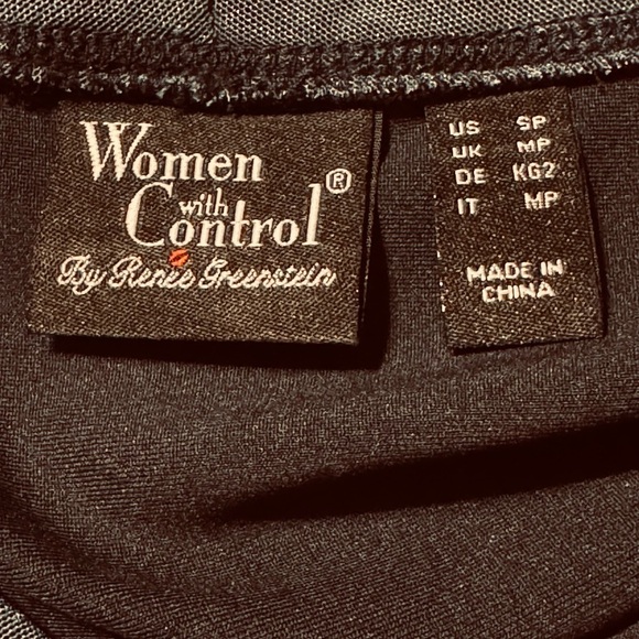 Women with Control Faux Leather Skirt - Picture 6 of 10